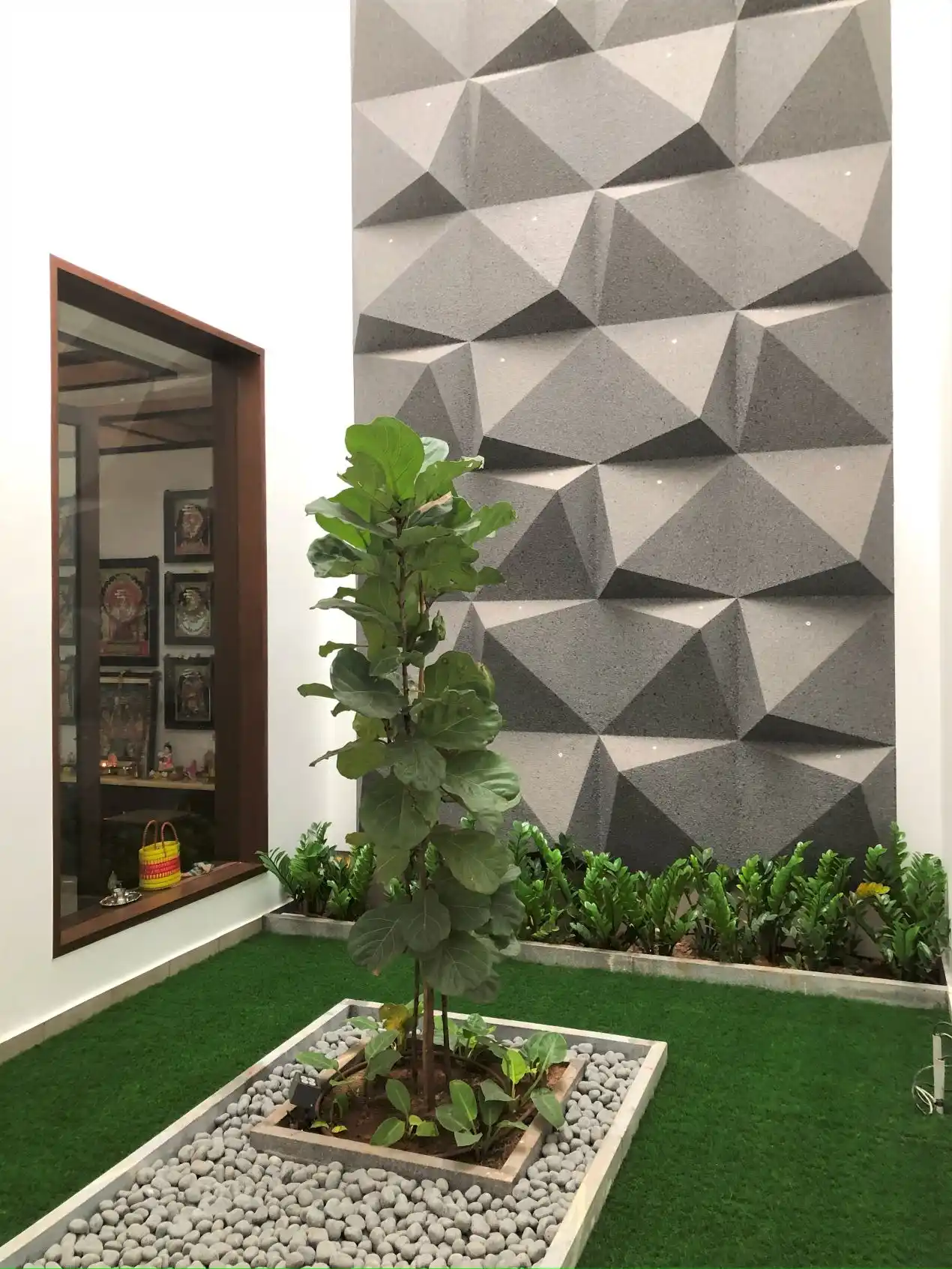 Modern residence in Karur with interesting courtyards