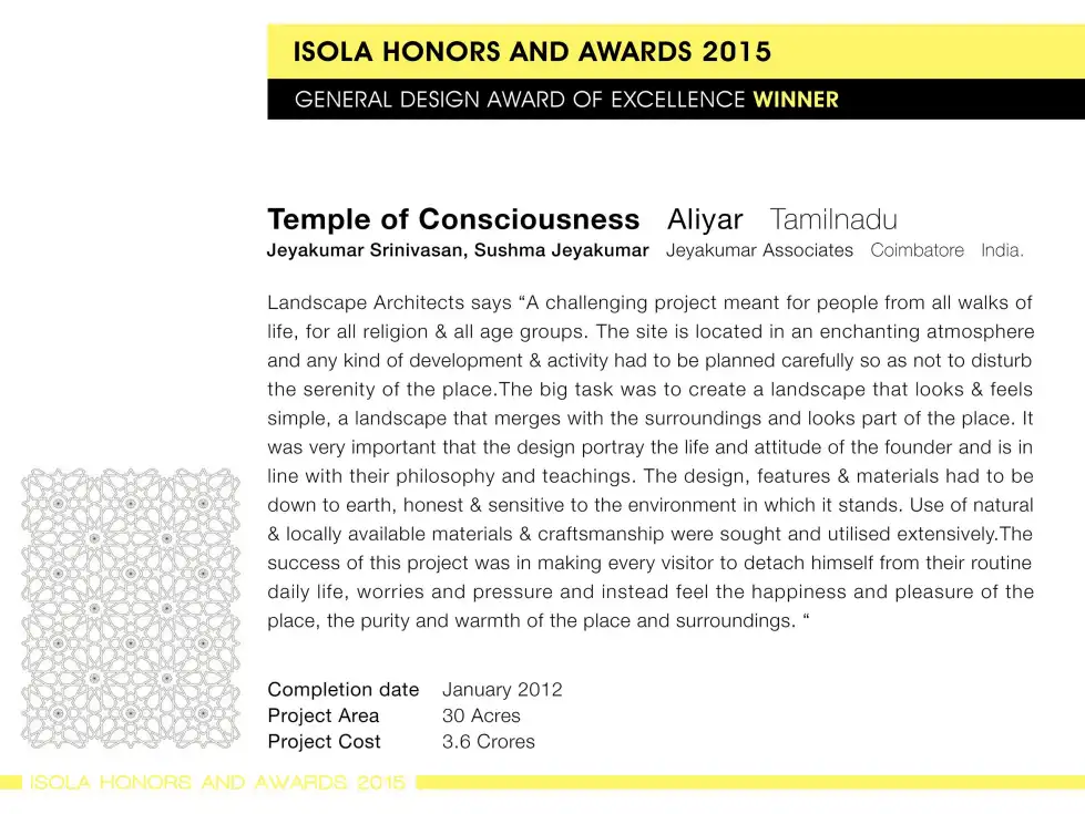 Ar.Sushma Jeyakumar and Ar.Jeyakumar receiving the prestigious ISOLA National Design Award 2015.